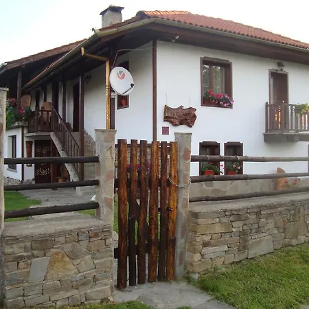 Guest house Tsvetina Apriltsi (Lovech)