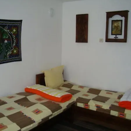 Tsvetina Casa de hóspedes Apriltsi (Lovech)