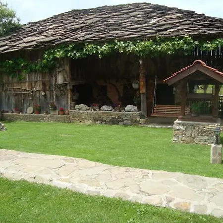 Tsvetina Casa de hóspedes Apriltsi (Lovech)