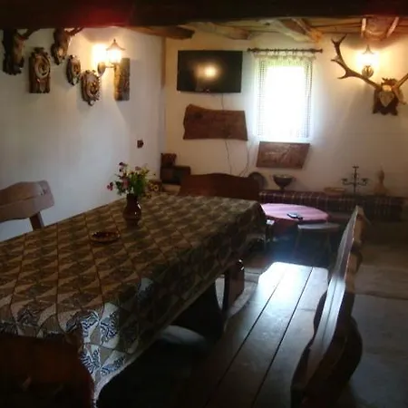 Casa de hóspedes Tsvetina 2*