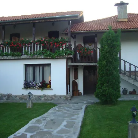 Guest house Tsvetina Apriltsi (Lovech)