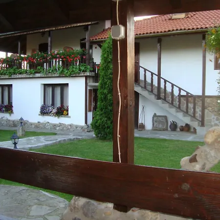 Casa de hóspedes Tsvetina Apriltsi (Lovech)