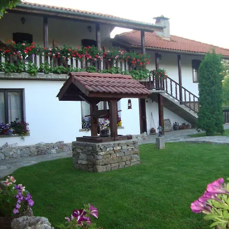 Tsvetina Casa de hóspedes 2*